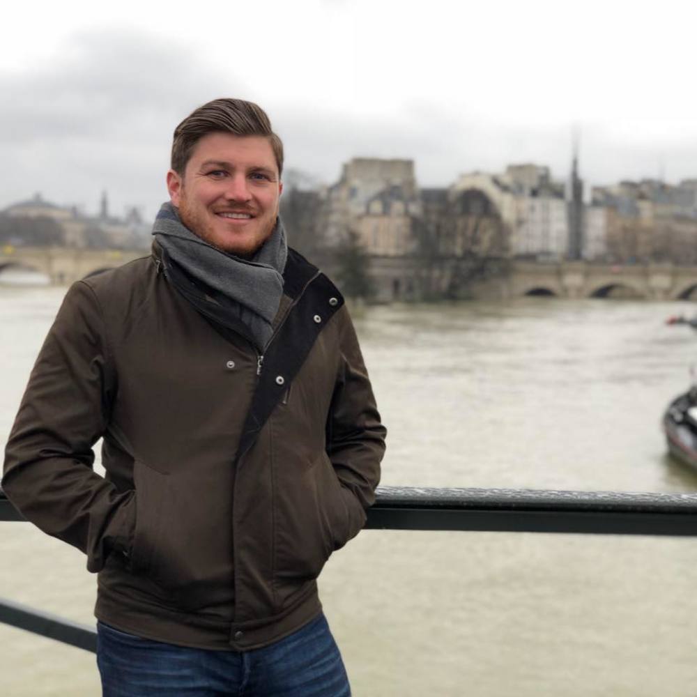 Meet your Posher, Chet